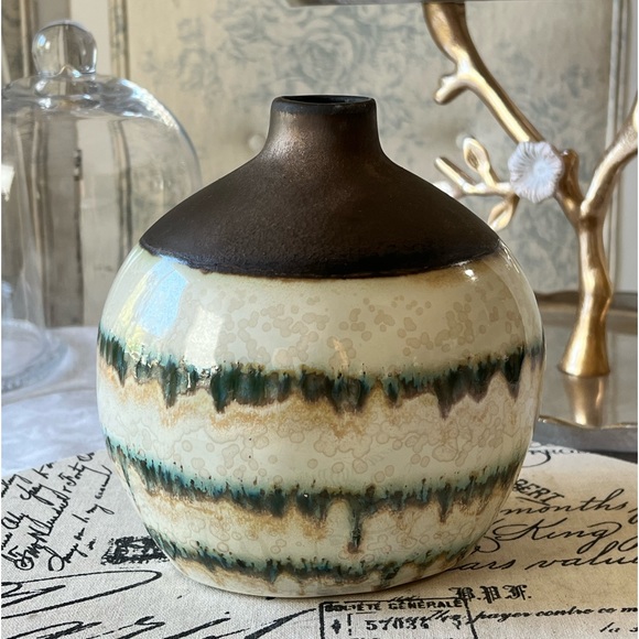 vintage pottery Other - Vintage Rustic Earthenware Glazed Pottery Vase